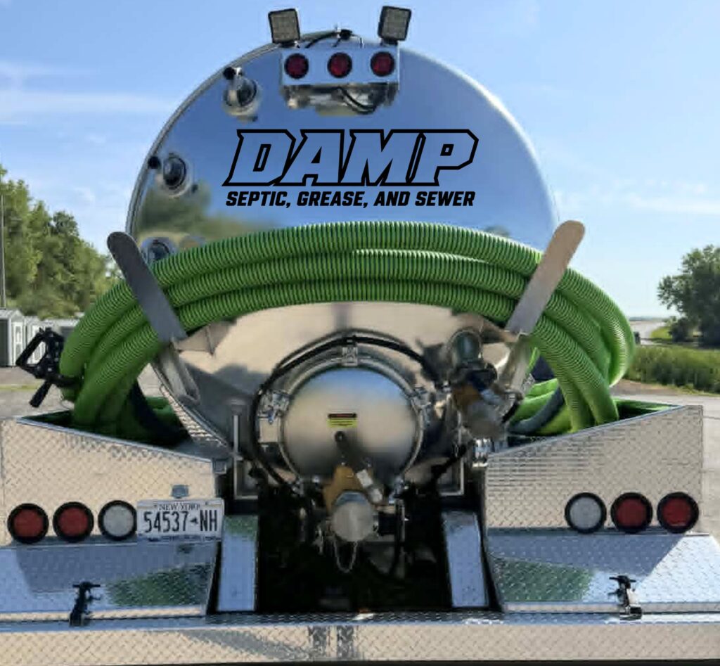 DAMP SEPTIC TRUCK